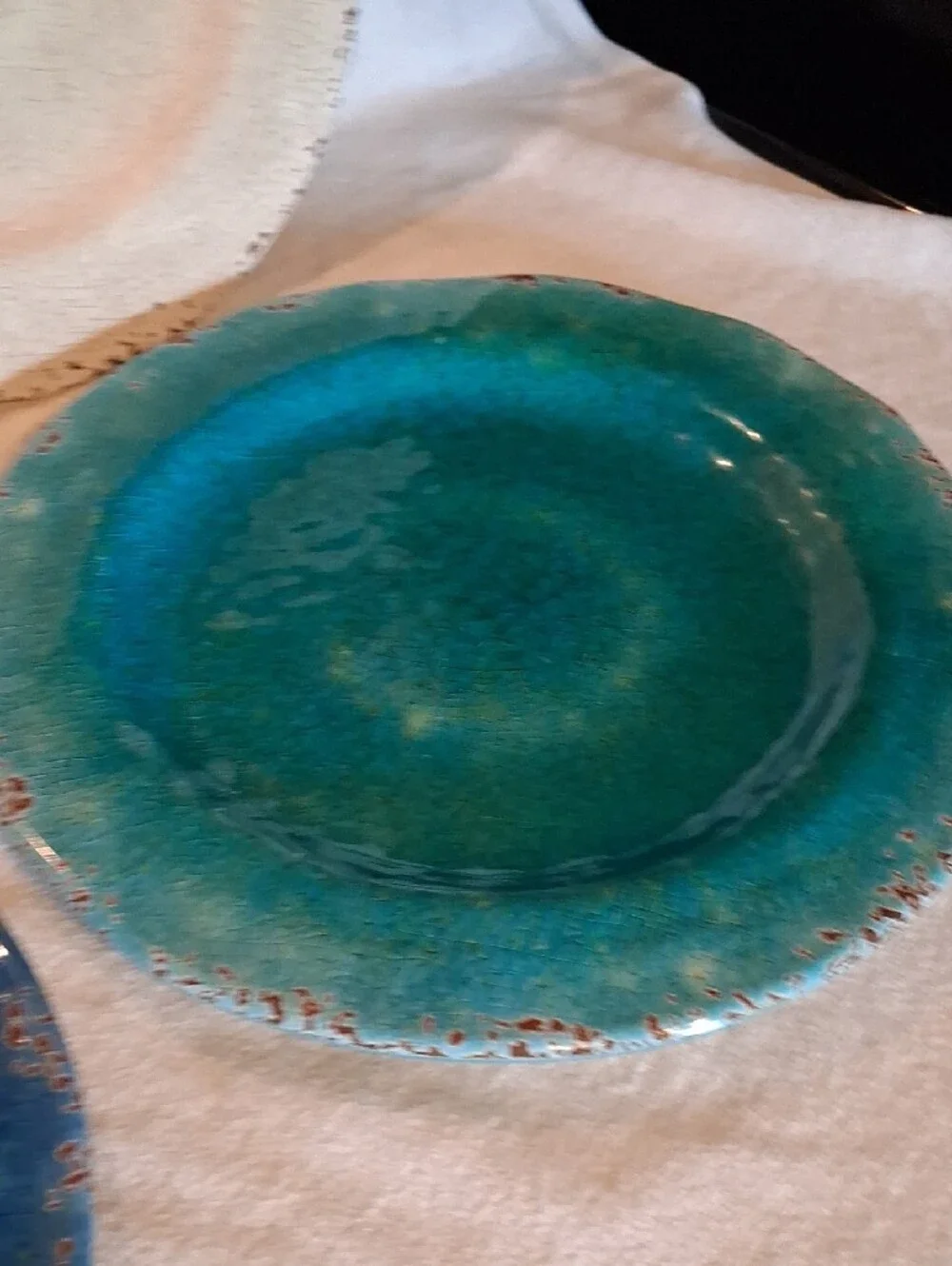 Pier 1 Melamine Dinner Plates with Gloss Finish Carmelo Set Of 4